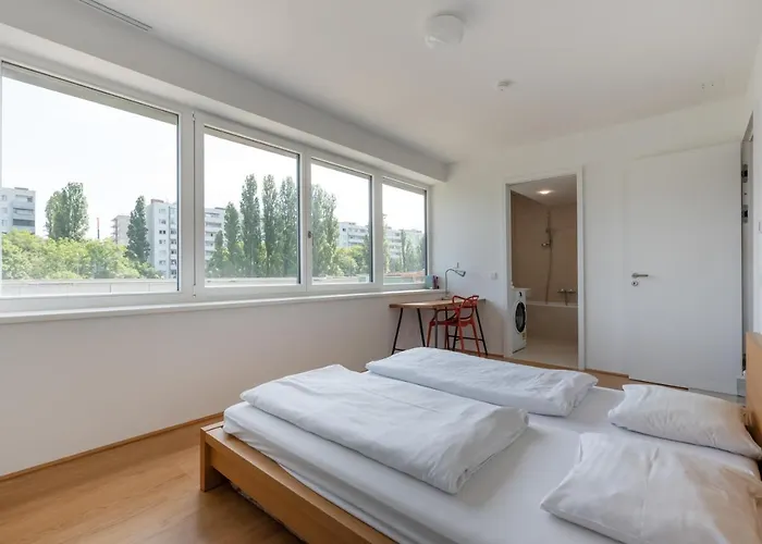 Neu Zentral Und Ruhig An Der U2 / Stadion Apartamento Viena