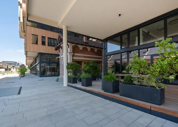 Neu Zentral Und Ruhig An Der U2 / Stadion Apartamento